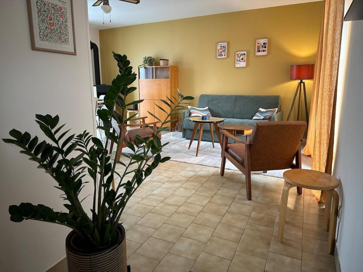 Maison Seventies Climatisee, Parking Prive Chablis Exterior photo